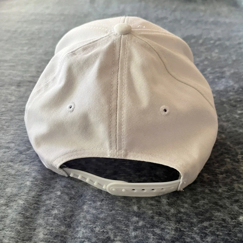 American Dunes Hat Men's One Size White American Flag Bear Golf Course Michigan